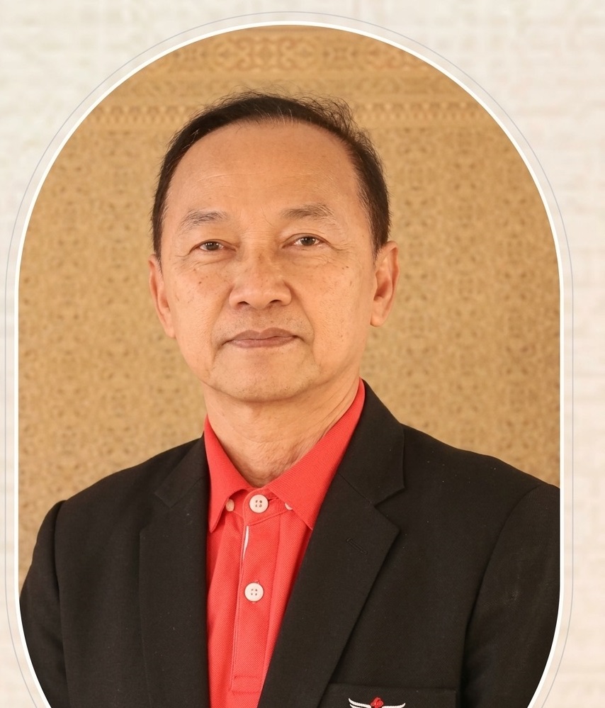 นายนิรุทธ์ ระวันประโคน
